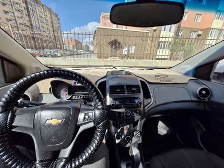Chevrolet Aveo 2014 года за 2 800 000 тг. в Актобе – фото 7