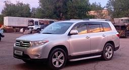 Toyota Highlander 2013 годаfor14 500 000 тг. в Астана – фото 2