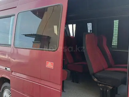 Mercedes-Benz Sprinter 1996 года за 3 700 000 тг. в Тараз – фото 10