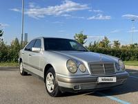 Mercedes-Benz E 200 1995 годаfor3 400 000 тг. в Павлодар