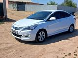 Hyundai Solaris 2015 года за 4 400 000 тг. в Атырау – фото 2
