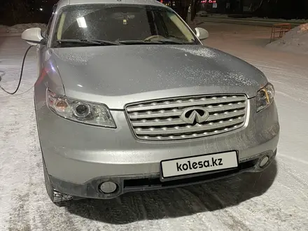 Infiniti FX35 2003 года за 4 300 000 тг. в Актобе – фото 4