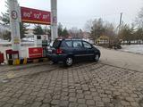 Toyota Avensis Verso 2002 года за 2 700 000 тг. в Алматы – фото 3