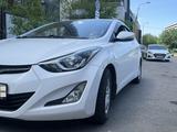 Hyundai Elantra 2015 года за 6 500 000 тг. в Алматы – фото 3