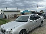 Mercedes-Benz E 280 1996 годаүшін1 500 000 тг. в Семей – фото 4