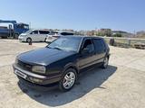 Volkswagen Golf 1995 годаүшін1 450 000 тг. в Бейнеу