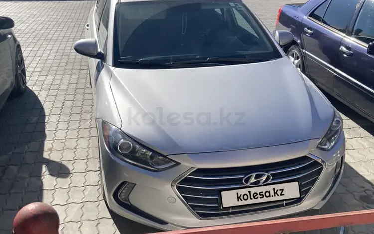 Hyundai Elantra 2017 года за 8 000 000 тг. в Актобе