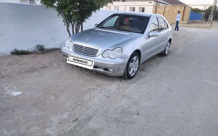 Mercedes-Benz C 240 2005 года за 3 700 000 тг. в Актау