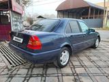 Mercedes-Benz C 180 1994 годаfor1 350 000 тг. в Шымкент – фото 4