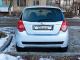 Chevrolet Aveo 2010 года за 2 800 000 тг. в Актобе – фото 2