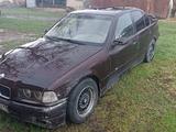 BMW 318 1993 годаfor500 000 тг. в Шымкент