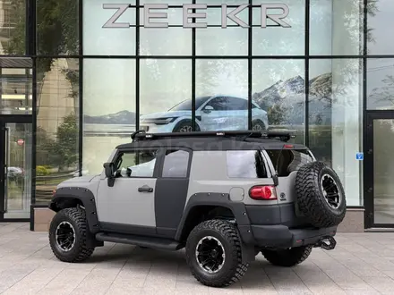 Toyota FJ Cruiser 2007 года за 18 990 000 тг. в Алматы – фото 6