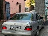 Mercedes-Benz E 320 1994 года за 2 000 000 тг. в Астана