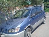 Toyota Ipsum 1996 года за 2 100 000 тг. в Алматы