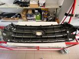 Решетка радиатора на Toyota Land Cruiser 200 новая под оригинал 2015 2021 за 64 000 тг. в Астана – фото 5