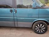 Volkswagen Multivan 1995 годаүшін4 200 000 тг. в Кокшетау – фото 2