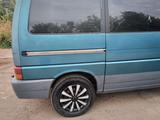 Volkswagen Multivan 1995 годаүшін4 200 000 тг. в Кокшетау – фото 3