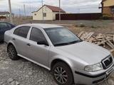 Skoda Octavia 2003 года за 1 300 000 тг. в Атырау – фото 2
