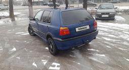 Volkswagen Golf 1993 года за 1 600 000 тг. в Алматы – фото 3