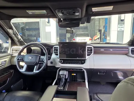 Toyota Tundra 2022 года за 43 000 000 тг. в Алматы – фото 36