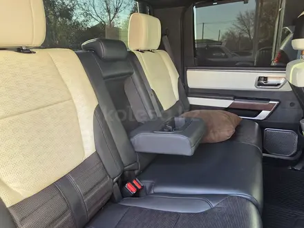 Toyota Tundra 2022 года за 43 000 000 тг. в Алматы – фото 37