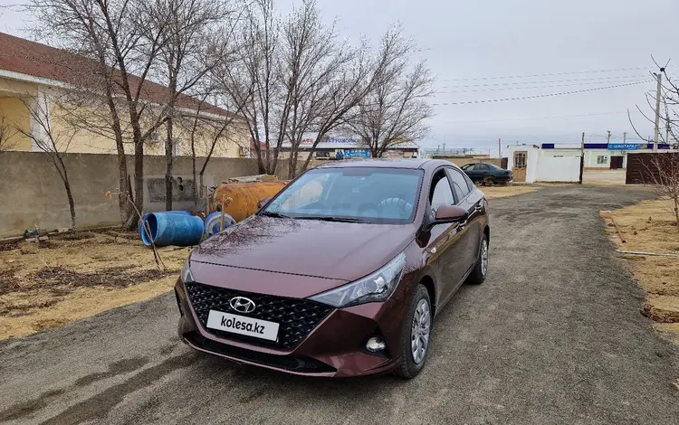 Hyundai Solaris 2021 года за 8 200 000 тг. в Актау