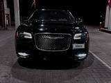 Chrysler 300C 2012 года за 7 200 000 тг. в Актау