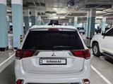 Mitsubishi Outlander 2022 года за 11 500 000 тг. в Астана – фото 3