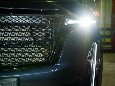 Cadillac Escalade 2023 года за 57 000 000 тг. в Астана – фото 12