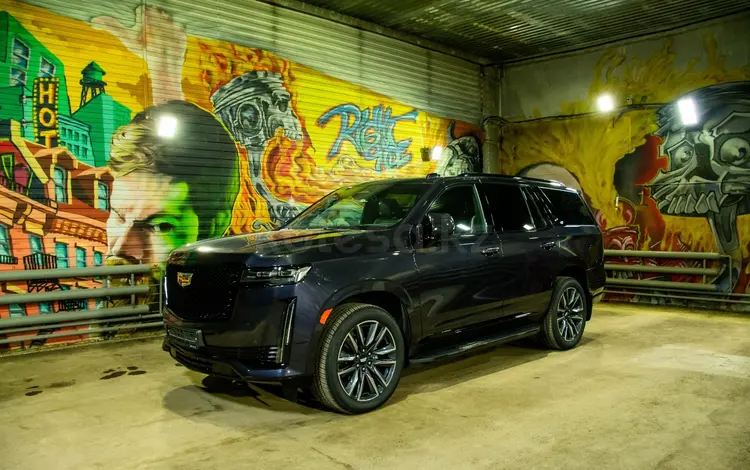 Cadillac Escalade 2023 года за 57 000 000 тг. в Астана