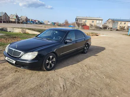 Mercedes-Benz S 320 1999 года за 4 000 000 тг. в Кокшетау – фото 2