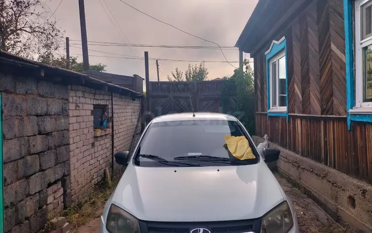 ВАЗ (Lada) Granta 2190 2016 годаүшін2 700 000 тг. в Семей