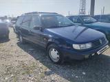 Volkswagen Passat 1994 года за 2 100 000 тг. в Жетысай – фото 3