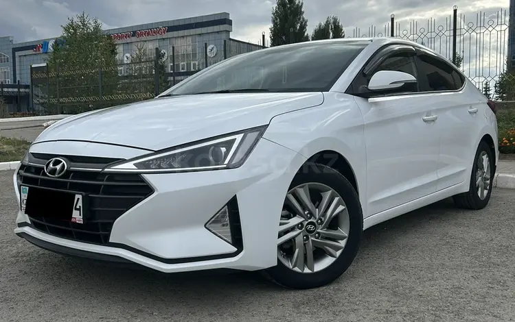 Hyundai Elantra 2019 года за 8 200 000 тг. в Актобе