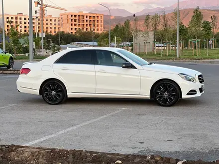 Mercedes-Benz E 200 2014 года за 12 300 000 тг. в Алматы – фото 14