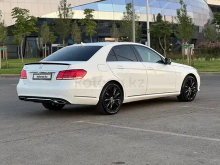 Mercedes-Benz E 200 2014 года за 12 300 000 тг. в Алматы – фото 18