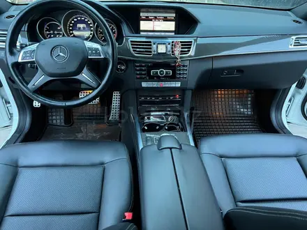 Mercedes-Benz E 200 2014 года за 12 300 000 тг. в Алматы – фото 46