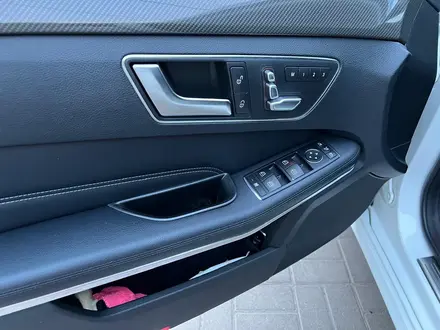 Mercedes-Benz E 200 2014 года за 12 300 000 тг. в Алматы – фото 50