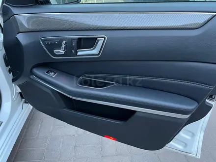 Mercedes-Benz E 200 2014 года за 12 300 000 тг. в Алматы – фото 62