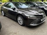 Toyota Camry 2018 года за 14 350 000 тг. в Экибастуз – фото 3