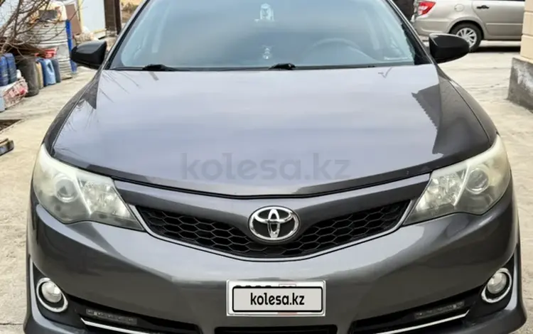 Toyota Camry 2013 годаfor6 200 000 тг. в Атырау