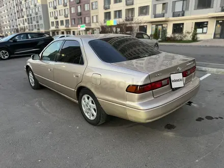 Toyota Camry 1999 года за 3 350 000 тг. в Алматы – фото 6