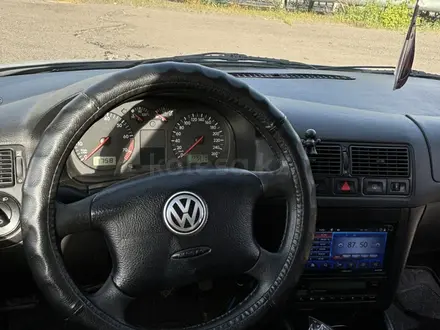 Volkswagen Golf 2002 года за 2 200 000 тг. в Караганда – фото 20