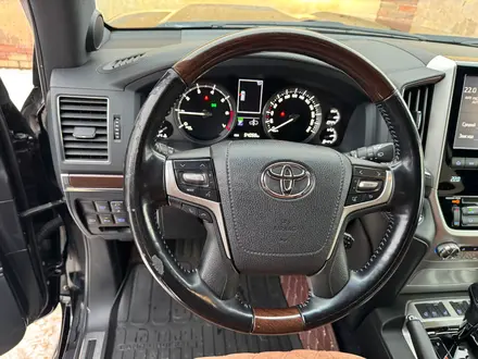 Toyota Land Cruiser 2018 года за 48 500 000 тг. в Астана – фото 15