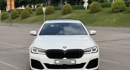 BMW 530 2021 года за 25 500 000 тг. в Алматы – фото 2