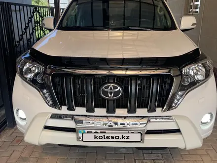 Toyota Land Cruiser Prado 2015 года за 18 300 000 тг. в Алматы