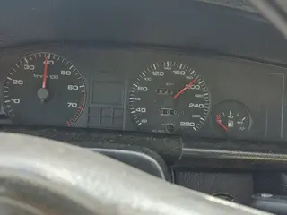 Audi 100