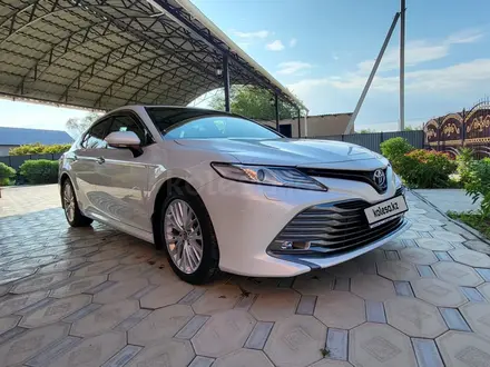 Toyota Camry 2018 года за 15 200 000 тг. в Кызылорда – фото 22