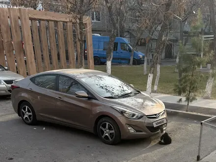 Hyundai Elantra 2015 года за 5 700 000 тг. в Шымкент
