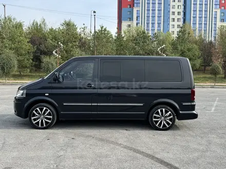 Volkswagen Multivan 2005 года за 11 800 000 тг. в Шымкент – фото 5